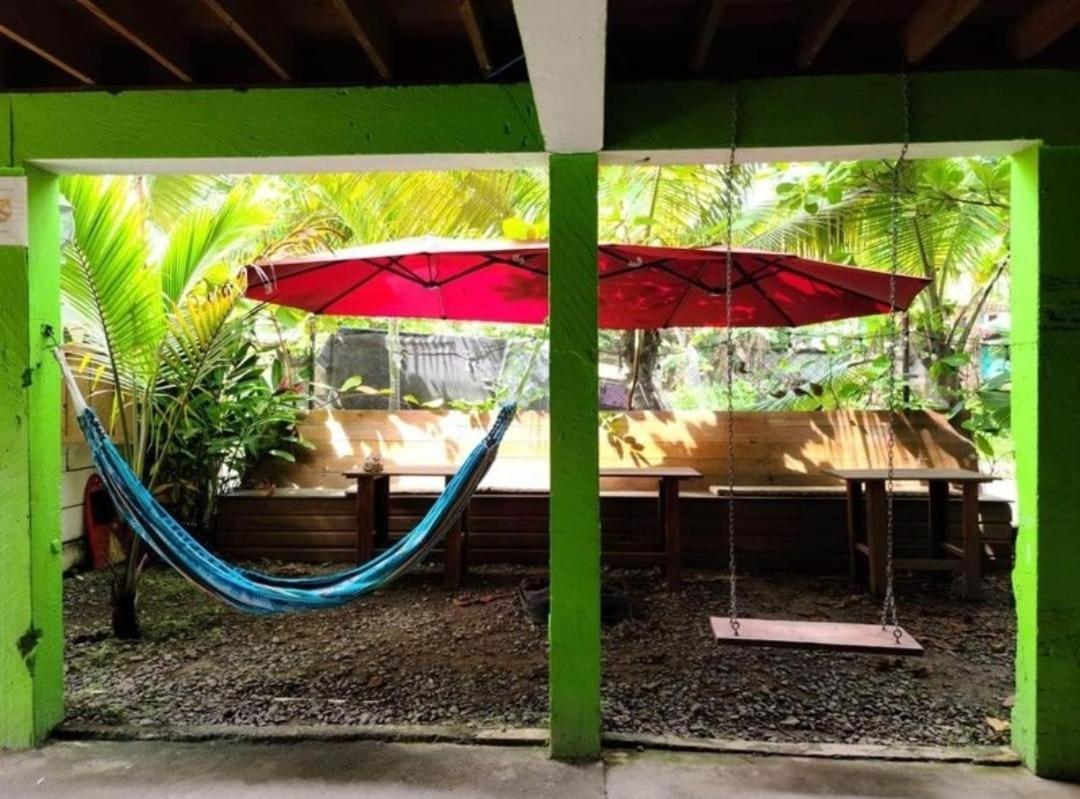 Bambu Lounge Bocas Hostel Bocas del Toro Esterno foto
